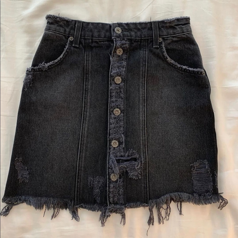 LF skirt